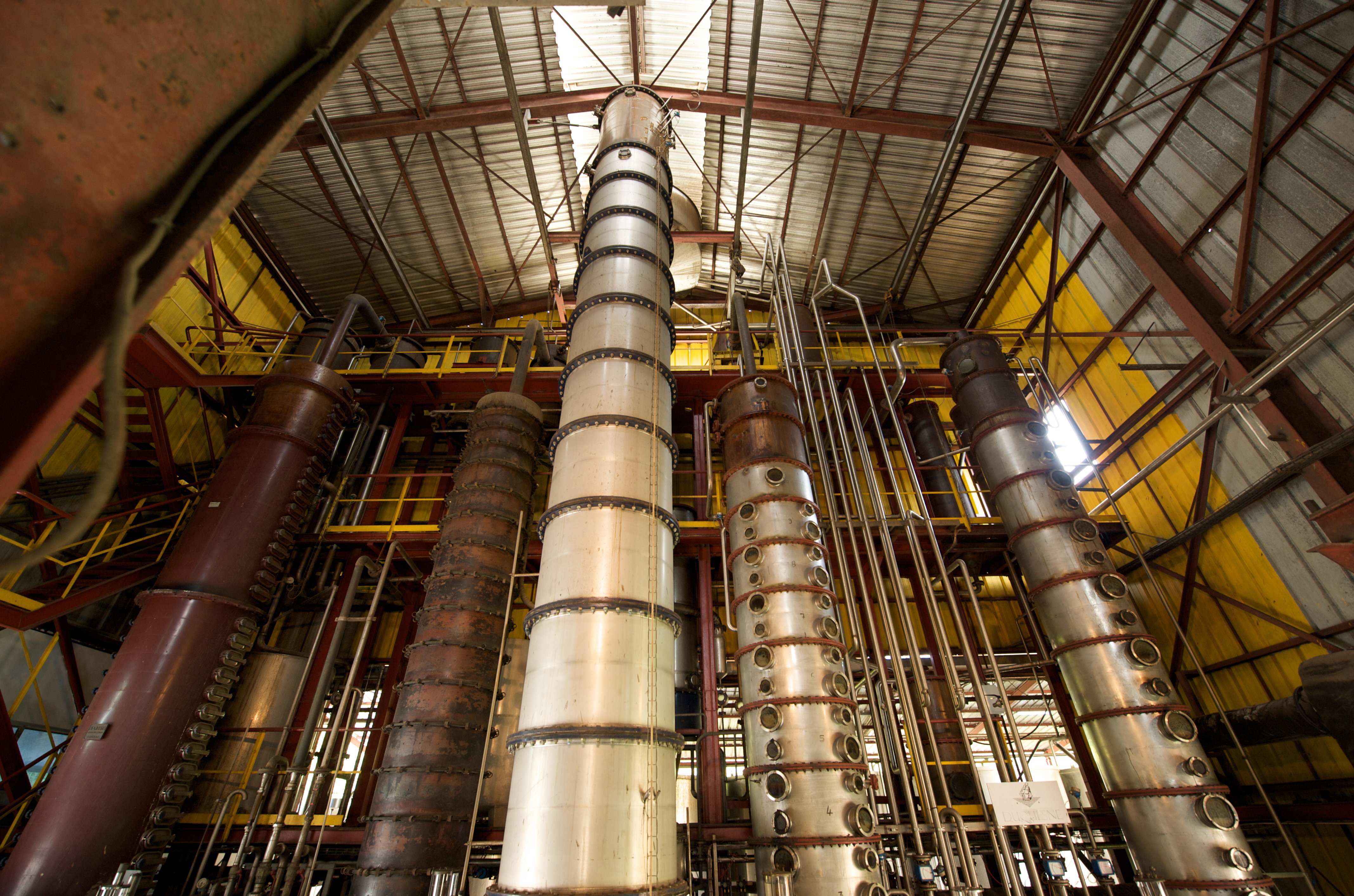 Rum, ron and rhum: what's the difference? : Whisky and Spirits Guides Rum, ron and rhum: what's the difference? : Whisky and Spirits Guides