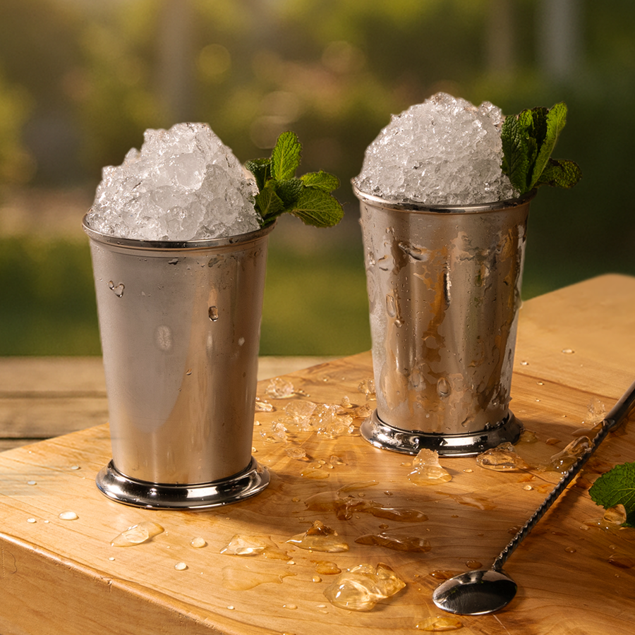 Mint Juleps made with New Riff bourbon