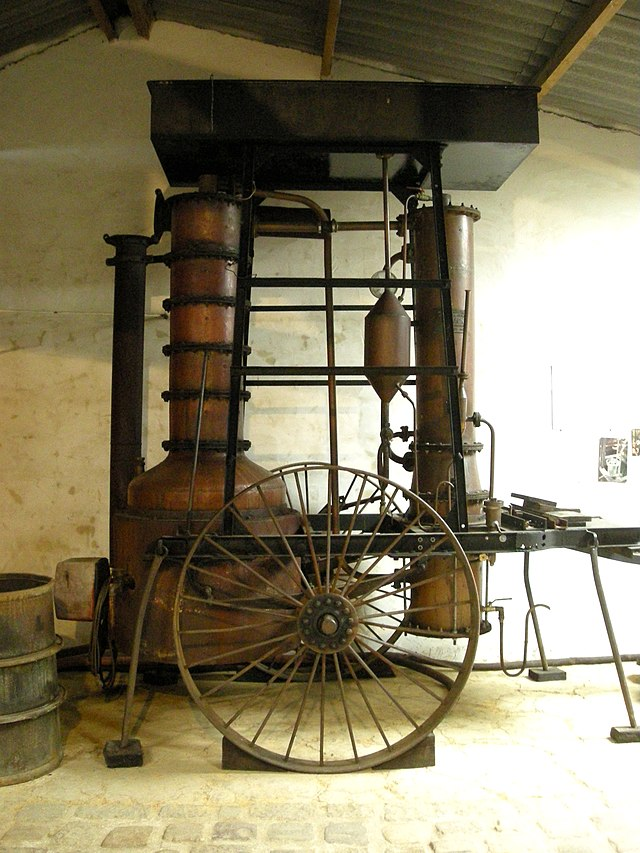 Portable still for Calvados